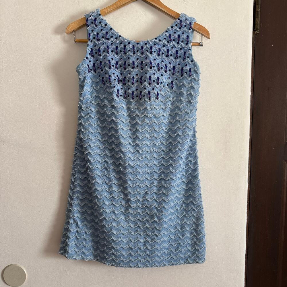 60s Vintage Mini Baby Blue Sleeveless Textured Shift Beaded Mini Dress Small